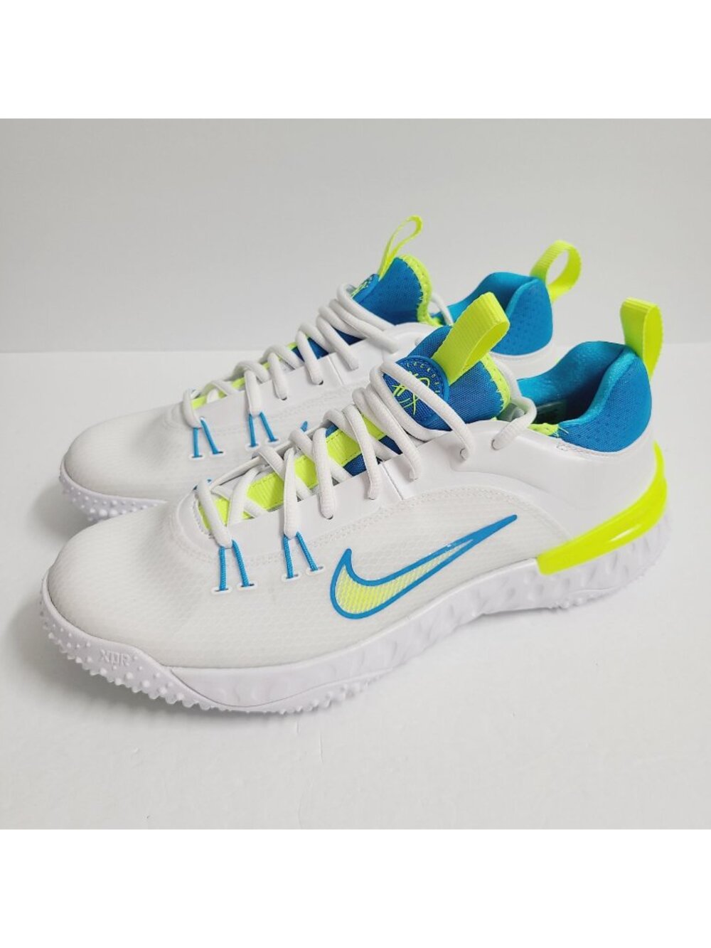 NEW Nike Huarache 9 Elite TF LAX SE Lacrosse Shoes FV6148-100 Size 9.5 White